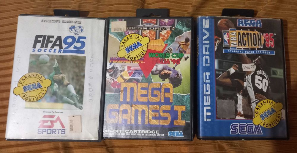 Consola SEGA MEGA DRIVE II 16BIT com 5 Jogos