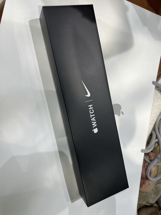Apple Watch Series 7 45mm Nike Edition