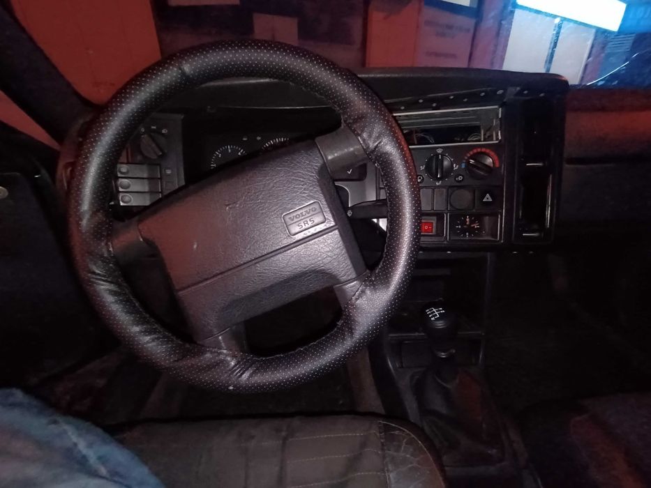 Volvo 460L 1900 TD (1996)