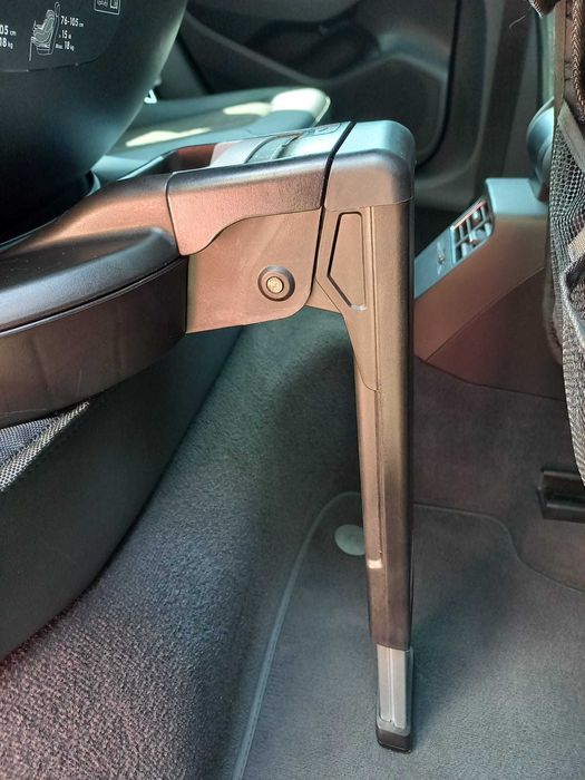 Cadeira-Auto Maxi-Cosi  MICA Eco i-Size Authentic Black