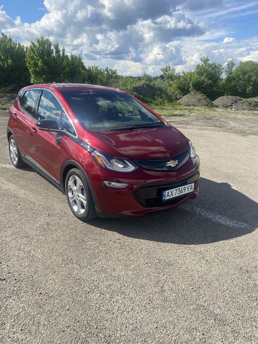 Продам CHEVROLET bolt ev