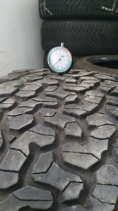 265/60R18 BF Goodrich  AT