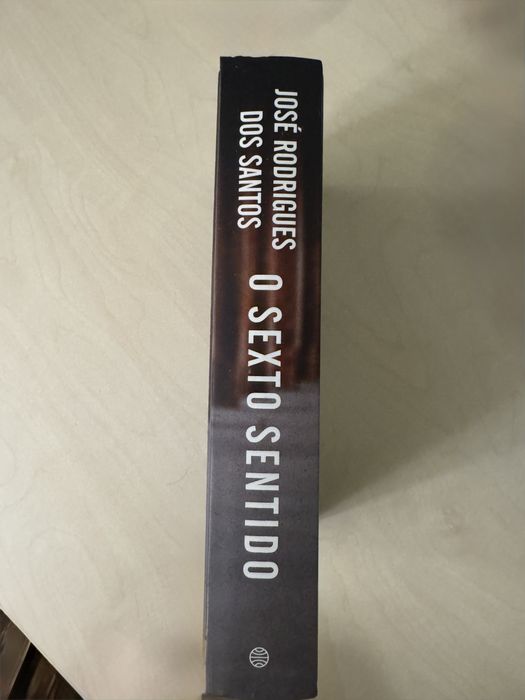 LIVRO - SEXTO SENTIDO - Edição de colecionador