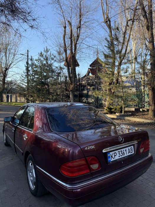 Mercedes Benz 420E avtomat