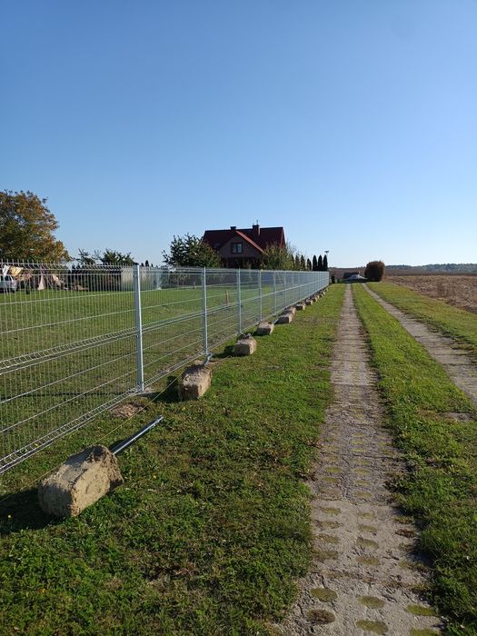 Montaż ogrodzeń panelowych 3d 2d palisada
