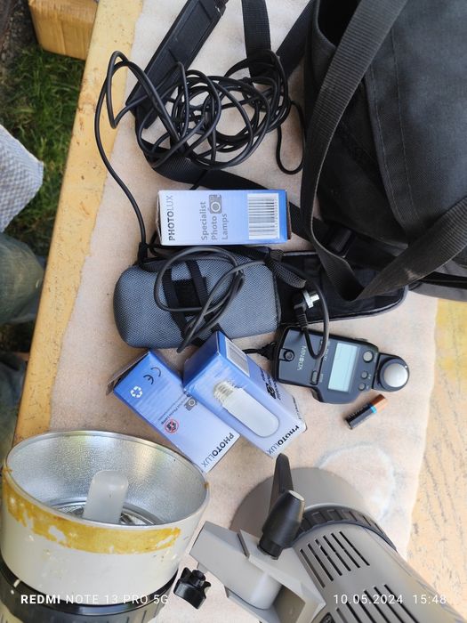 Профессиональные студийны е фотовспышки Elinchrom250 r.Комплект 2 штук