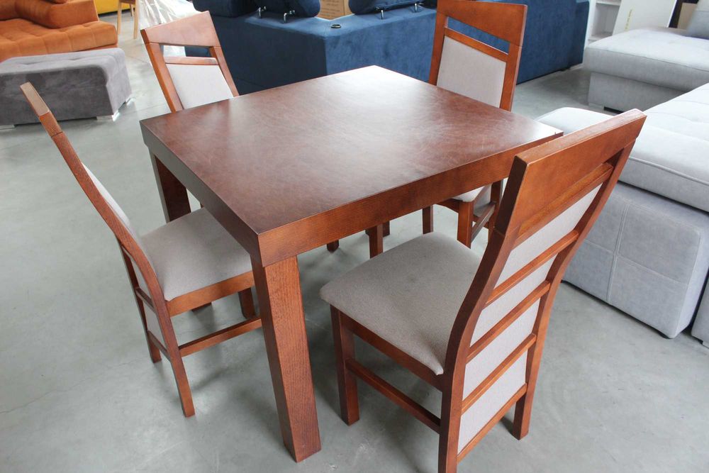 Stół  i  krzesła, wyprzedaż, 490 zł