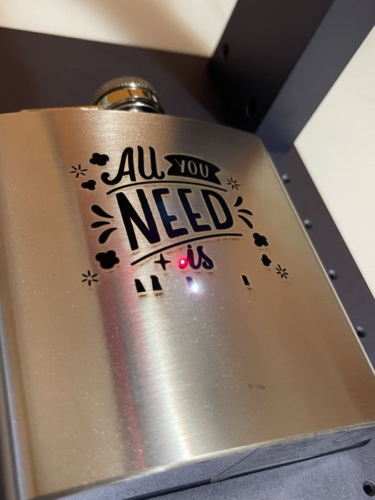 Cantil em inox personalizado