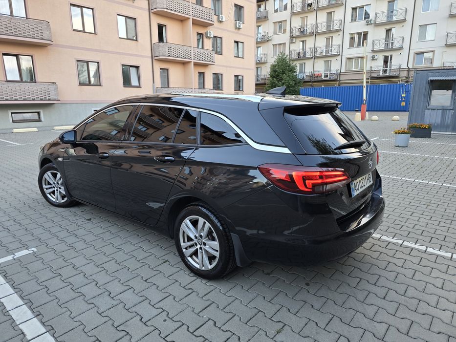 Продам Opel Astra K 2016