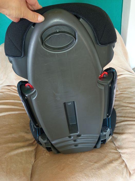 TAKATA Maxi - fotelik samochodowy 15-36 kg