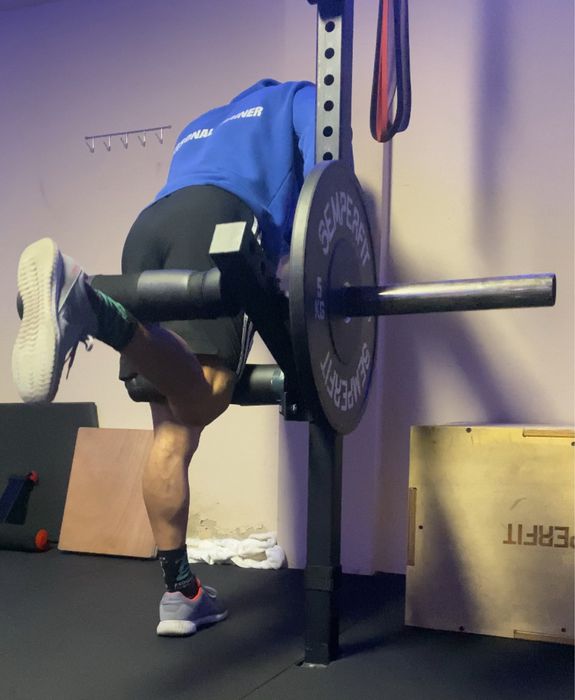 Vendo rack e acessorio de treino de pernas