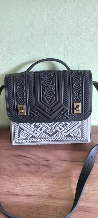 Сумка кожаная женская