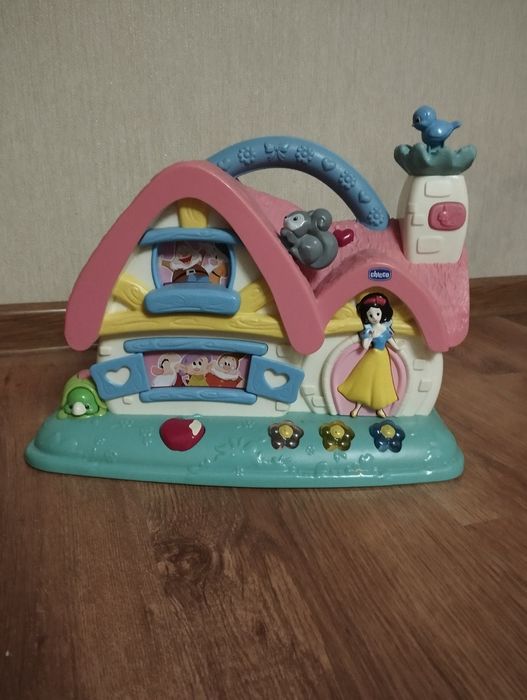 Ігровий будиночок chicco