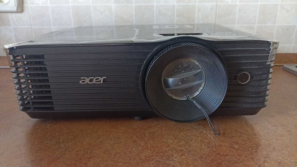 Проектор Acer x118ah
