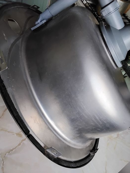 Предлагаю к продаже мойку .