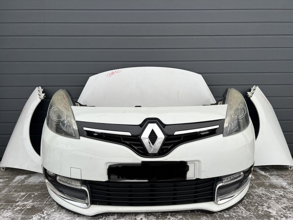 Передний бампер Renault Scenic 3 Рено Сценик 3
