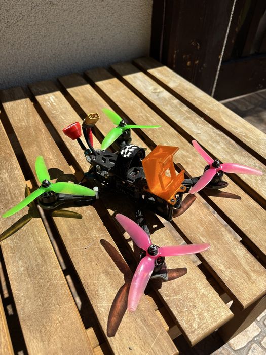 Dron FPV Nazgul 5 iflight TBS crossfire nano 4s