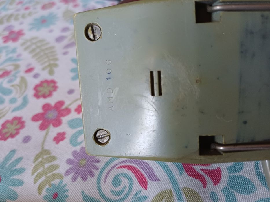 mikrofon tesla AMD-106