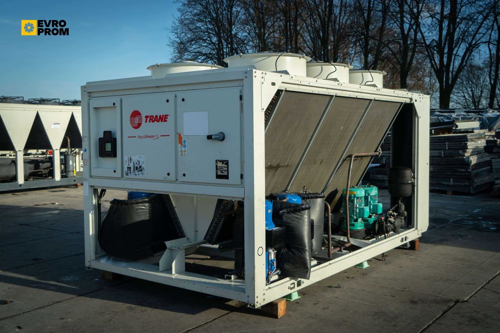 Чіллер / Чиллер TRANE CGAM 080 SE SQ 218.3 кВт. Охолоджувач рідини.