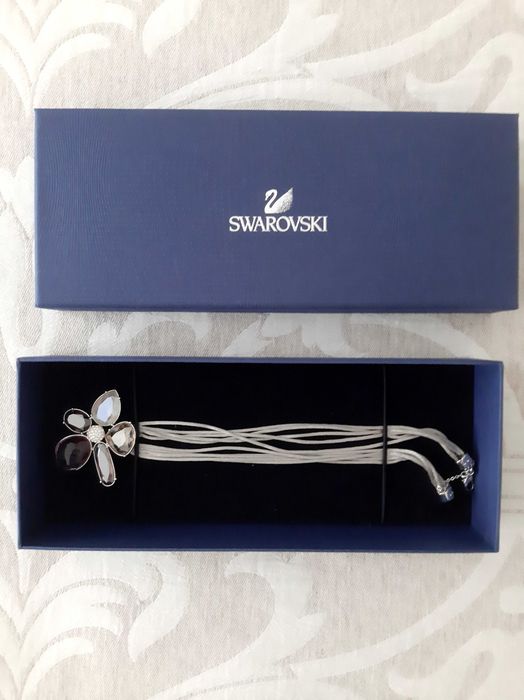 Colar Swarovski Novo