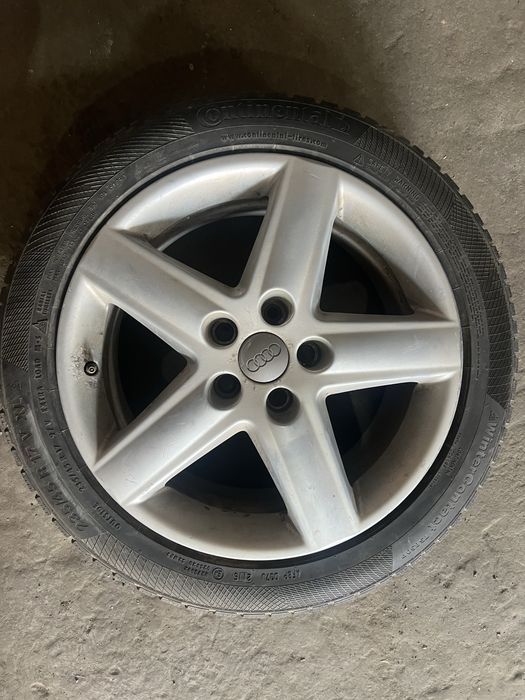 Запаска Audi Volkswagen Skoda 5*112 235/45R17
