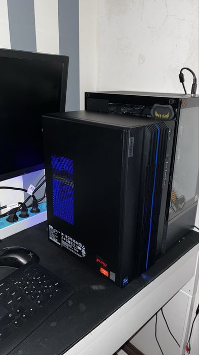 PC Lenovo i5 13400F, 8Gb RAM e SSD m2 512 sem gráfica