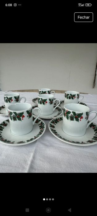 Conjunto de chávenas de café com motivos natalícios435433131024721920