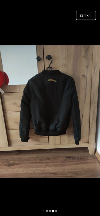 Kurtka bomberka na wiosnę/jesień