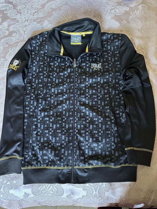 Стильна чоловіча спортивна кофта Everlast розміру М
