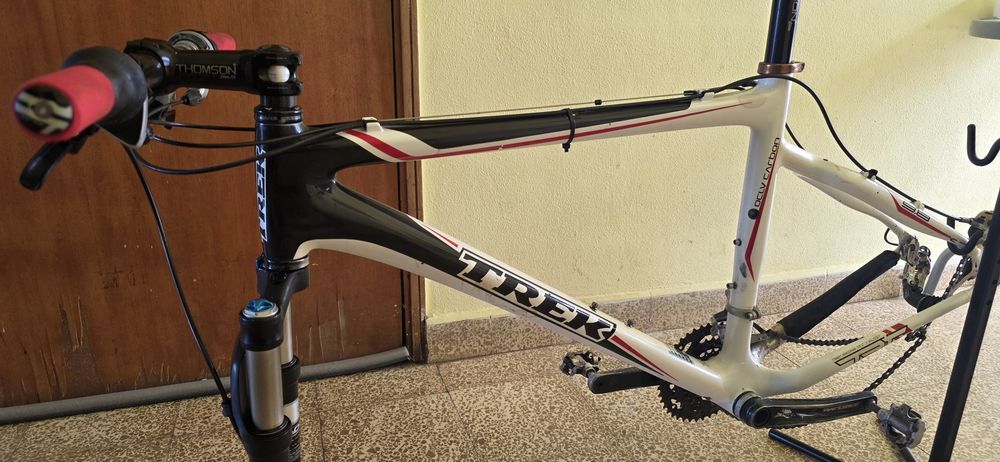 Trek oclv 9.8 carbono