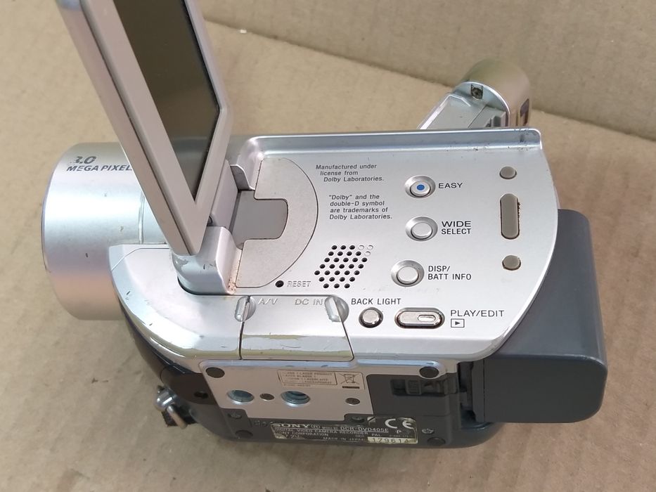 Видеокамера Sony DCR-DVD405E (JVC GZ-E15BE  (Sony )