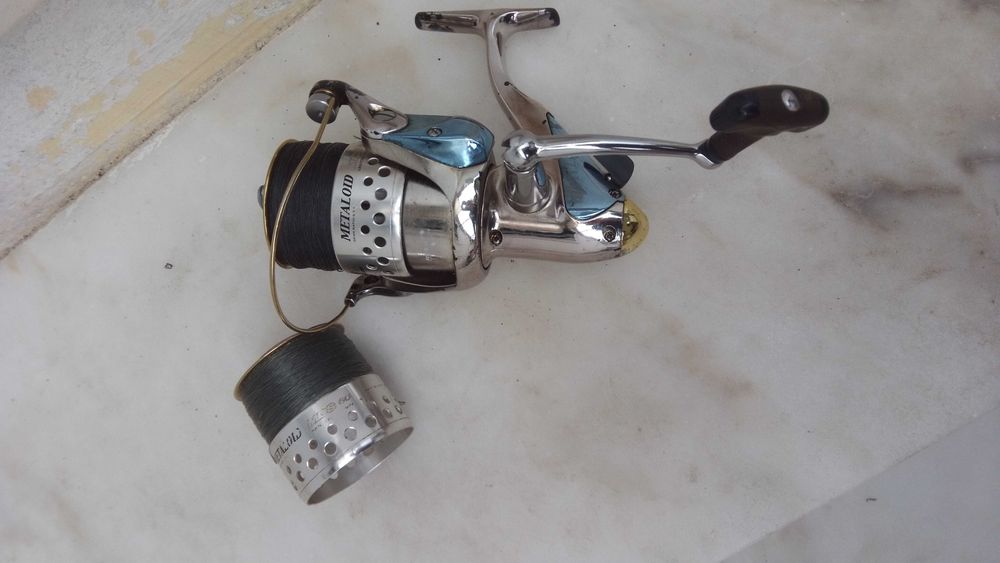 Carrinho pesca spinning Okuma-metaloid(10 rolamentos)