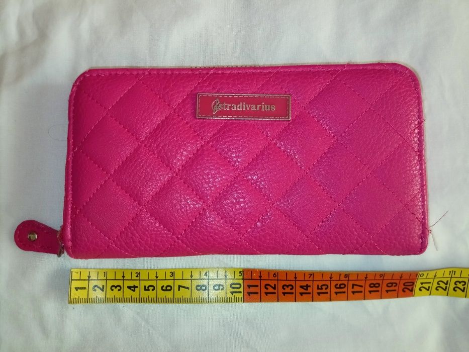 Carteira- Porta Documentos Stradivarius