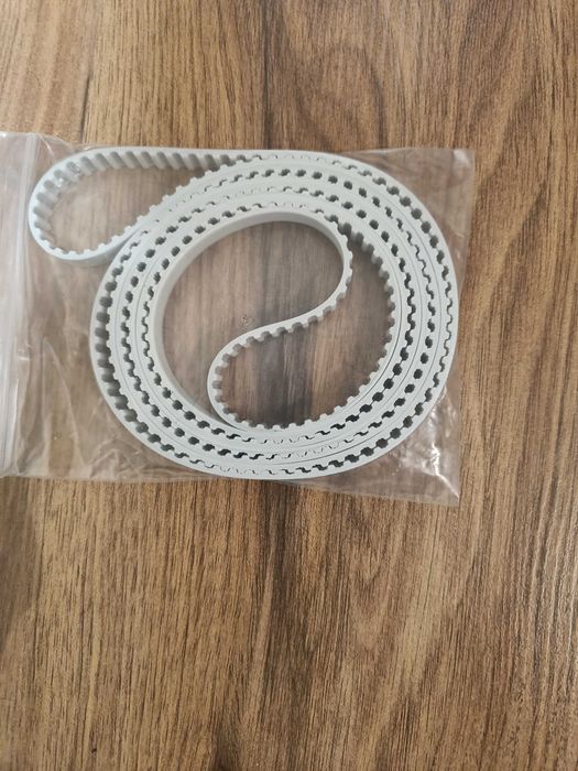 Correia do corta vento Audi TT 8N