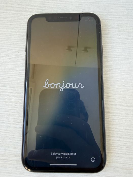 Apple iPhone 11 (64/128GB) / Робочий стан / Neverlock