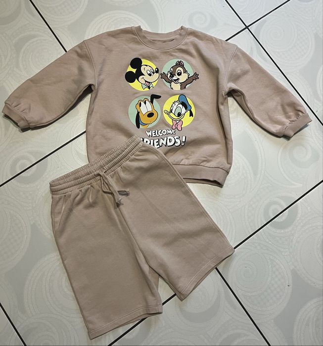 Костюм H&M 104 розмір