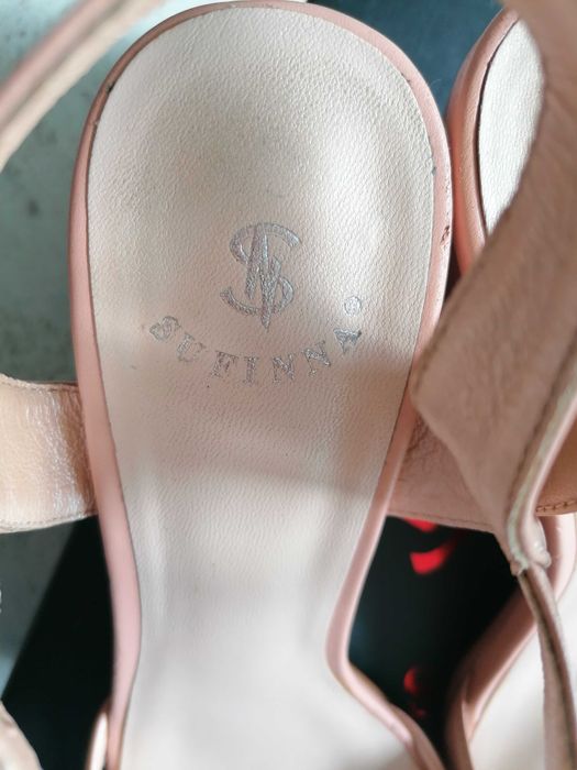 Босоніжки АГОНЬ! Пудра, нат шкірв, 39р Sufinna (Туреччина) б/у