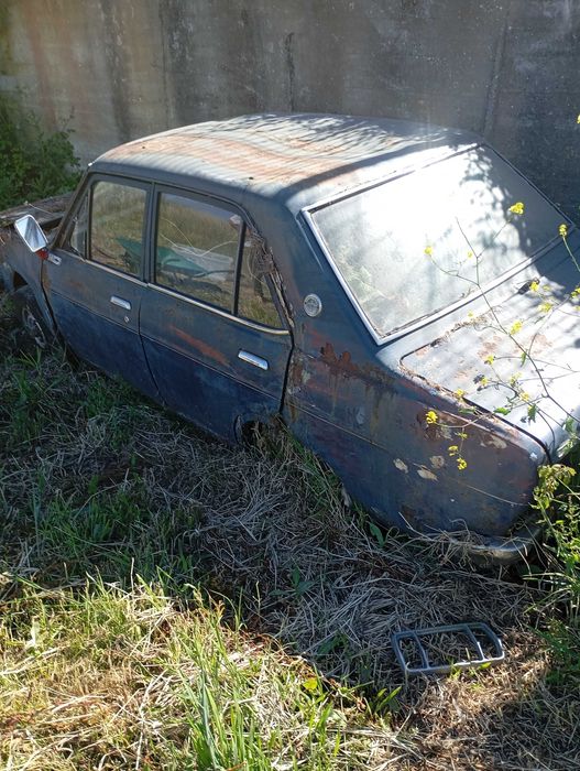 Datsun 1200 Carro antigo