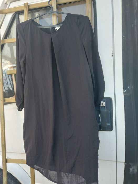 Sukienka wizytowa czarna rozmiar 38 firma H&M