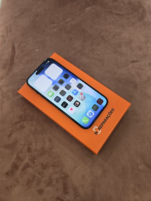 Iphone 15 preto 128GB [ Usado ]