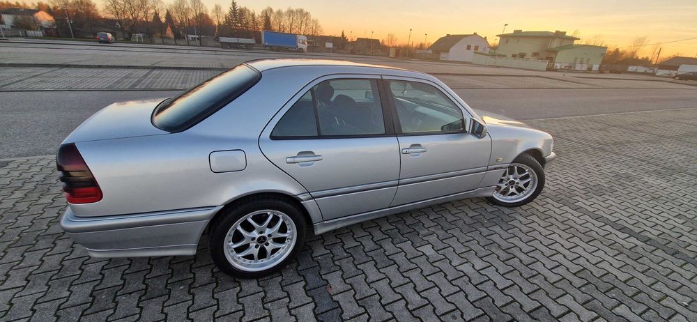 Mercedes w202. CDI. Stan BDB. Doinwestowany.