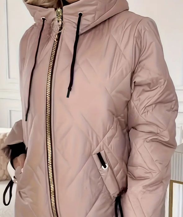 Куртка жіноча НОВА