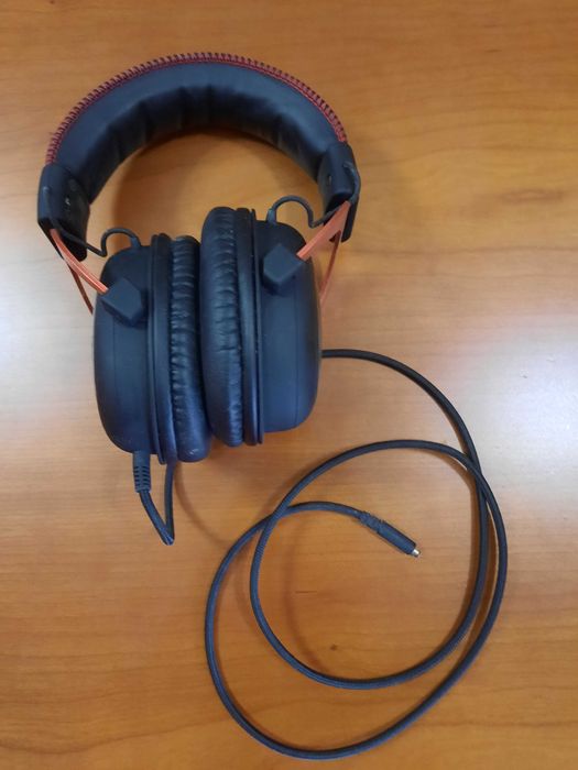 Auscultadores HyperX Cloud 2