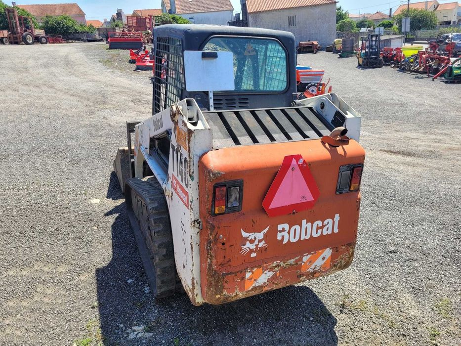 Mini Carregadora Bobcat T140