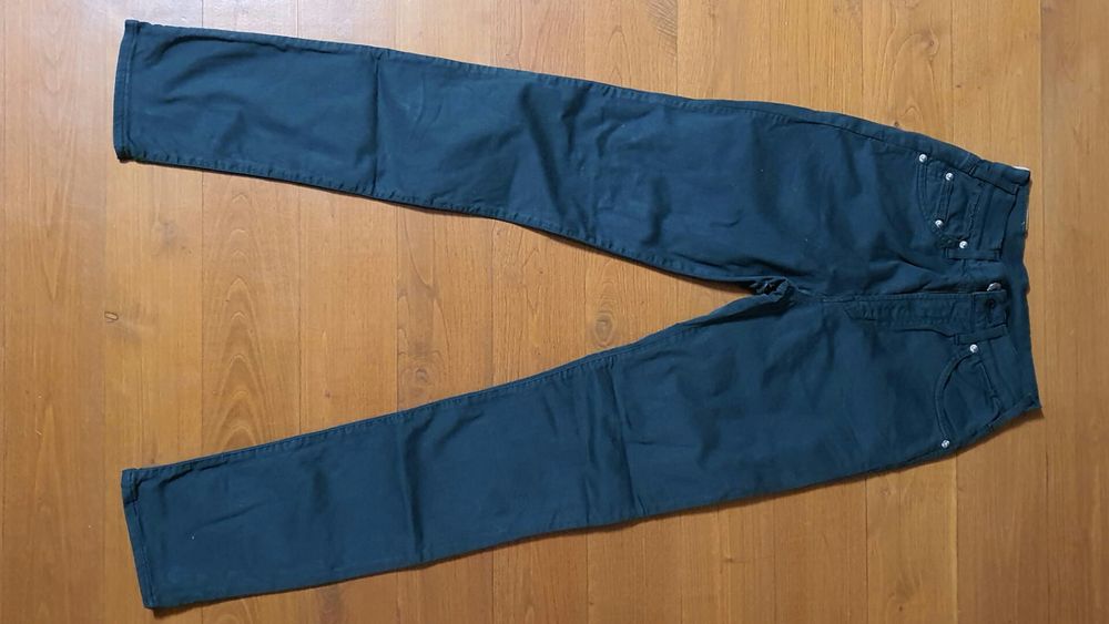 Calças novas marca Cimarron, de loja