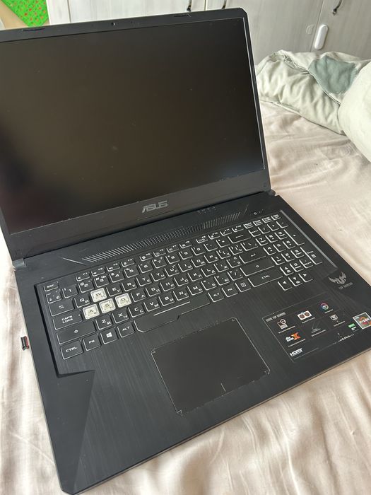 Ігровий ноутбук ASUS TUF Gaming FX705DT