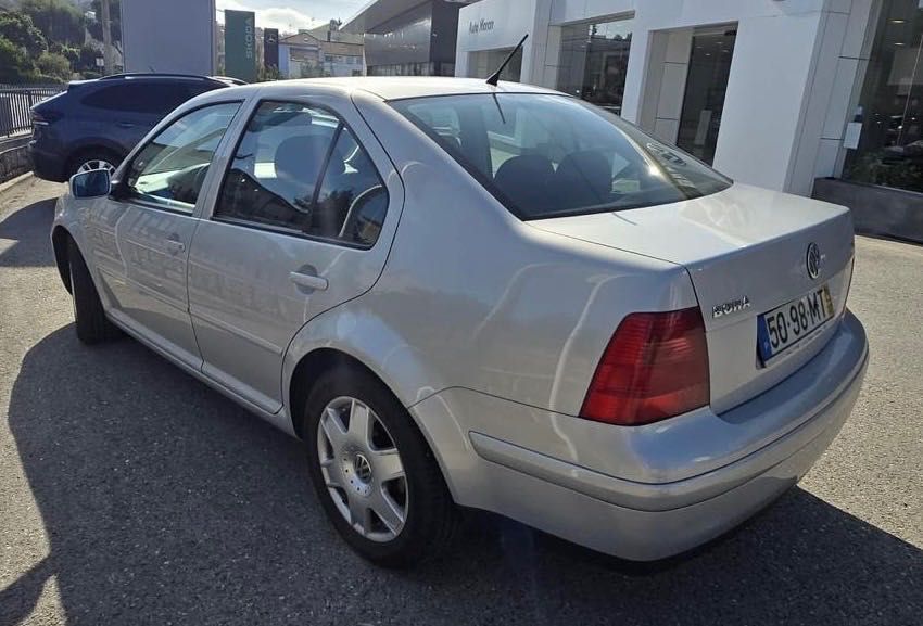 VW Bora Highline 1.9 TDI de  02/1999 — photo 4