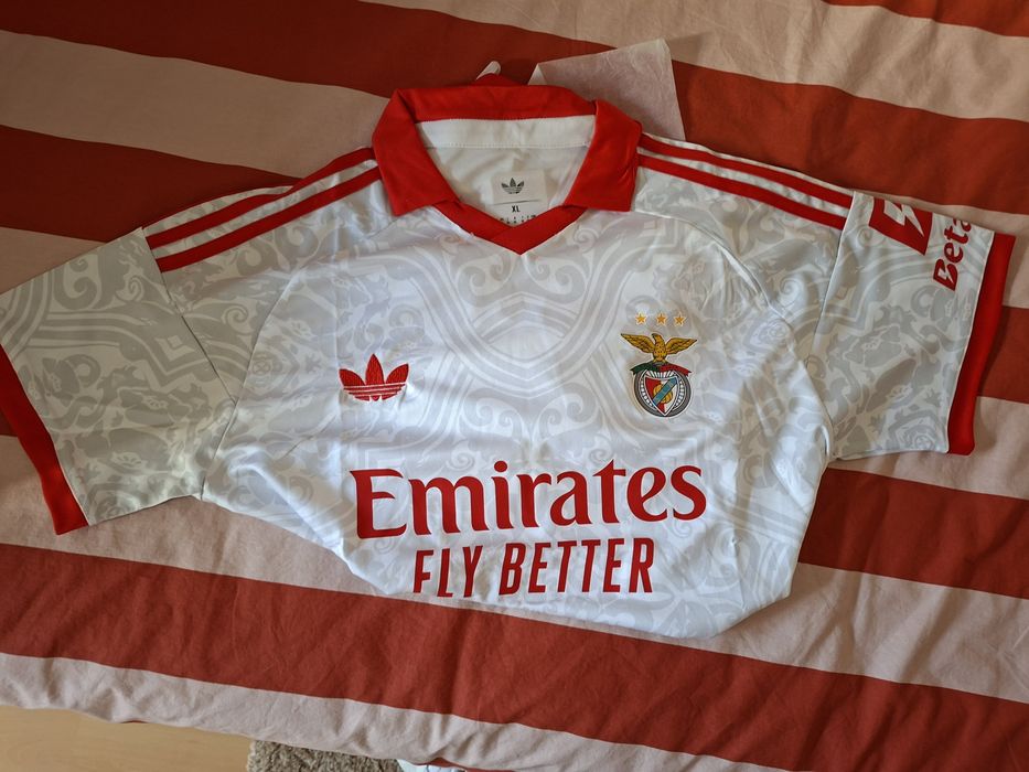 Camisola SL Benfica 2026/2027 Alternativa Branca - Tamanho XL (Nova c/ Etiqueta)