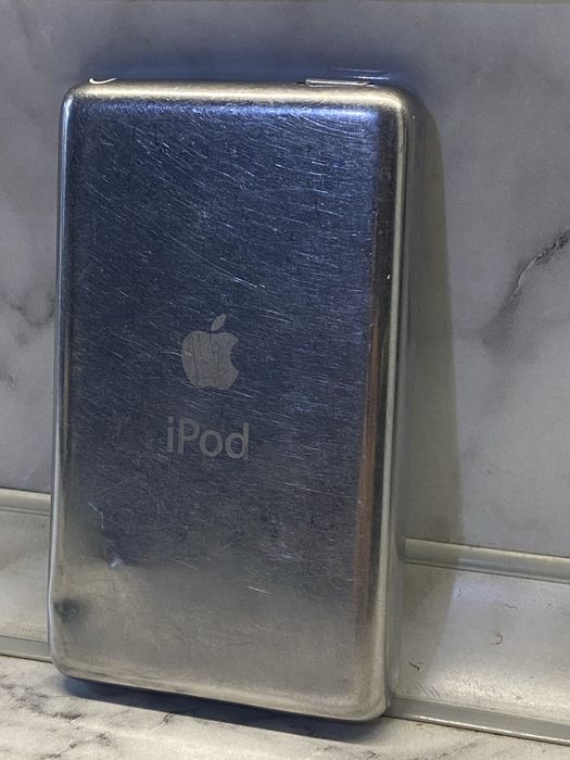 Продам Ipod classic 6 gen