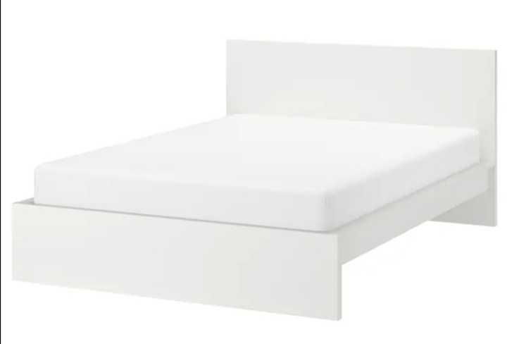 Cama de Casal - IKEA